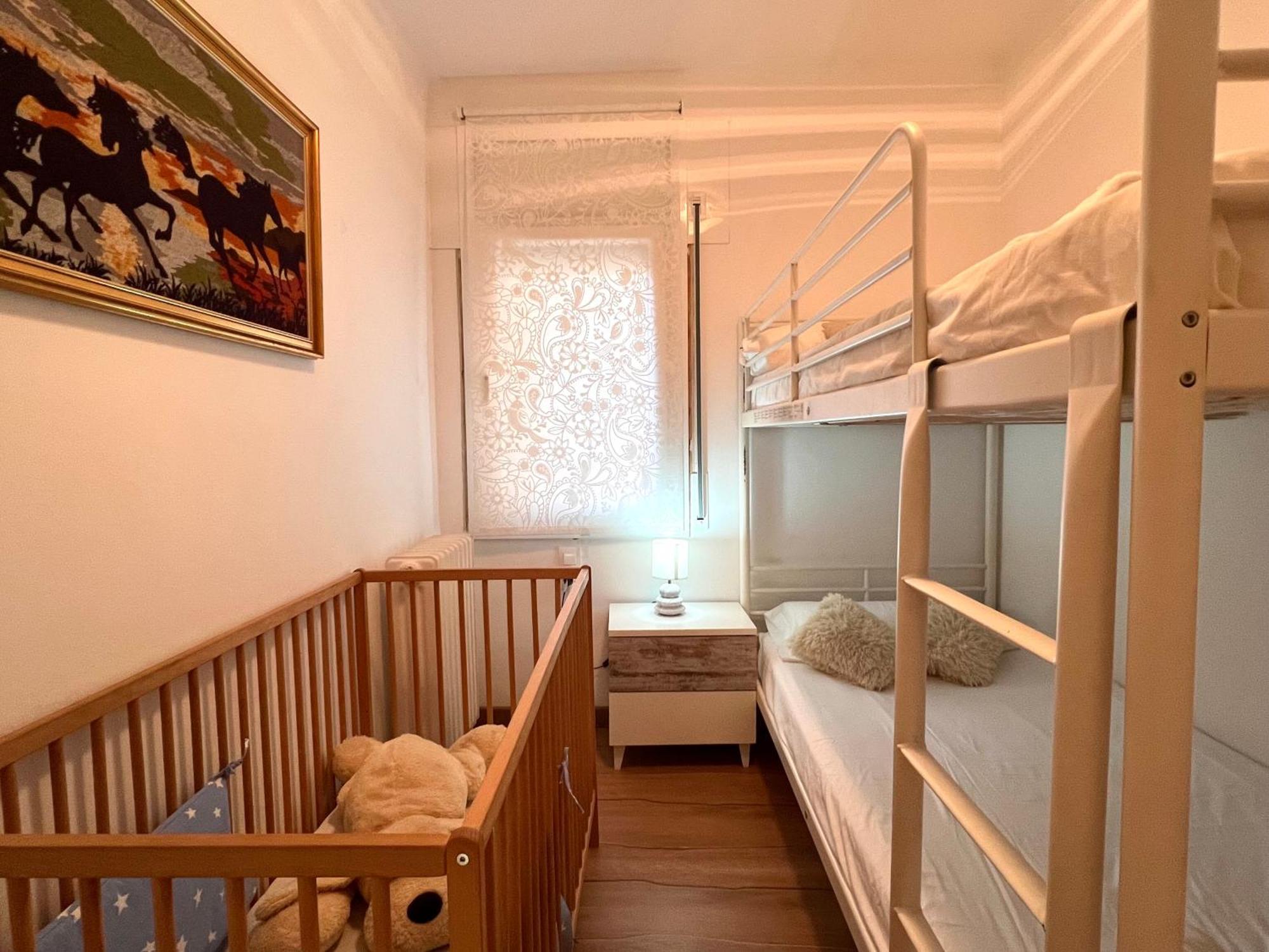 Apartament Les Vernedes - L'Amfitriona Sort Eksteriør billede